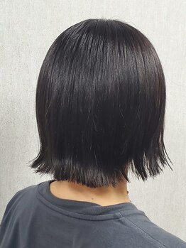 バッチョ ヘアーアンドスパ(BACCHO)の写真/《BACCHO》の人気骨格補正カットは、大人な立体感のあるシルエットに仕上がるからリピート率が高い◎