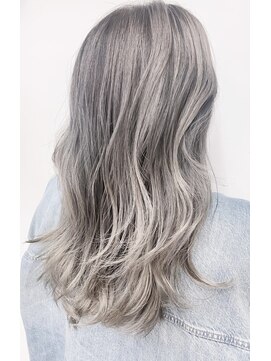 エイト 藤沢店(EIGHT fujisawa) 【EIGHT藤沢】竹内ケンゴ+バレイヤージュ ハイライト 髪質改善