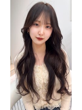 ロンドルピナス 小倉(Lond Lupinus) ブルーブラック/ワイドバング/美髪のススメ/外ハネボブ/北九州/