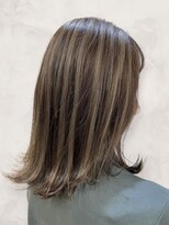 ミッゾ(MIZZO)&nbsp;大人美人アッシュオリーブショコラアッシュ切りっぱなしミディ