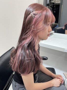 ランテルディ 渋谷(LANTERDIT) インナーカラー ホワイトピンク ブリーチなしピンク