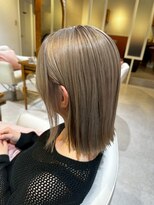 スペックホルダーミミ(Spec Holder mimi) プラチナグレージュボブ