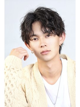 リップス 吉祥寺店 (LIPPS) センターパート　ツイストスパイラル　メンズウルフ