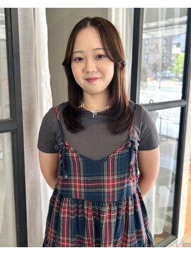 フェリア 池田(FERIA) 軽めレイヤー×ミルクブラウン