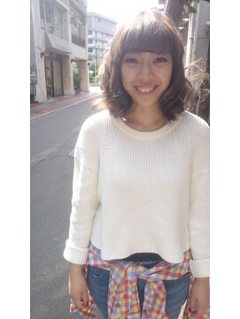 メルシー(Merci) ふわふわユルユル無造作ミディー♪