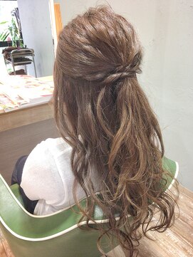 アンサム 西新店(UNSOME) 大人可愛いカジュアルハーフ