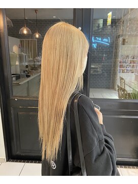 カシェ マエノヘタ(Cashe'e MAENOHETA) ハイトーン艶々ブロンド
