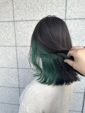 カミビト マヴィー(kamibito mavie) 20代30代大人可愛いイヤリングカラー耳掛けロブヘアー赤み消し