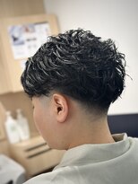 リバティシェアバーバー 銀座(LIBERTY SHARE BARBER) 【夏でもエロカッコいい！】パーマスキンショート