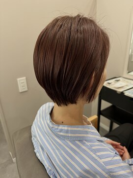 アウラヘアーサロン(aura hair salon) 丸みショート×ピンクベージュ