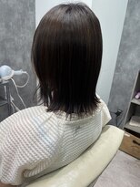 フォンド 津田沼(fond.)&nbsp;デザインカラー/レイヤーカット/ウェットヘア/オリーブベージュ