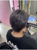 シルバーグレーショートヘア小顔カットケアブリーチ所沢