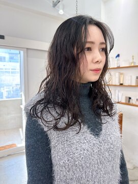 オーリーエトワ 御器所(oorry.etwa) ロングパーマ髪質改善水素トリートメントレイヤーカット２０代