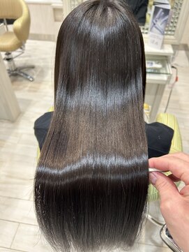 ビス ヘア アンド ビューティー 西新井店(Vis Hair&Beauty) 20代30代40代髪質改善トリートメント艶感ストレート透明感ロング