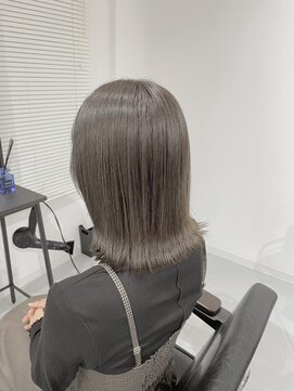 ノア(Noa) アッシュグレー