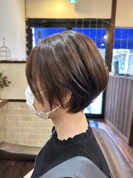 フル(Flu) 前髪＋表面コスメストレート