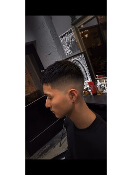 エーピーティートアウエスト(APT. TOR WEST) crop