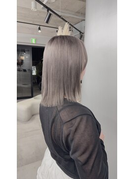 サイ アオヤマ(sai AOYAMA) シルバーグレージュ