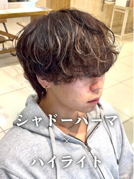 クレア本厚木(CREA) 刈り上げセンターパート/波巻きツイストスパイラル/本厚木