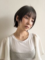 クラン 岡本(Chlan) くびれショート シースルーバング 暗髪アッシュ