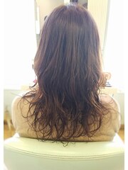 こなれ感ウェーブヘアー