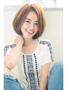 ページボーイ美容室 シンプルワンカール×柔らかボブ