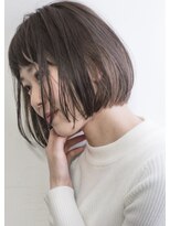 シロ(SiLO)&nbsp;大人透明感【色濃く透けるカラー】切りっぱなしボブ