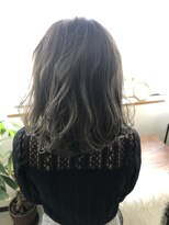 ヘアアンドメイク ムーア(Muuua) グレージュ