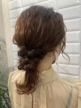 ハブ(hub) 天神今泉/ヘアアレンジ