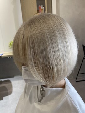 ボンドストーリーホワイト(BondStory White) 【Bond Story 白川】ホワイトカラー