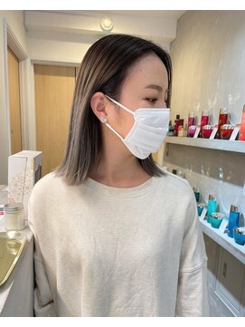 ヨーク(YOKE) YOKE 切りっぱなしボブ 外国人風 グレーアッシュ