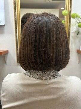 リアン(Lien) 前下がりボブ