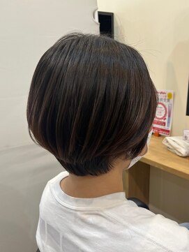 アルター(aL ter) ショートボブ