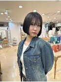 暗髪ボブ