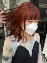 アクアオモテサンドウ(ACQUA omotesando)&nbsp;△ブリーチなしダブルカラー韓国風オレンジブラウンぱっつん前髪