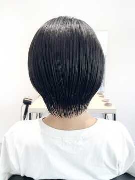 ストフ(stof) コンパクトショート/黒髪ショート/ハンサムショート