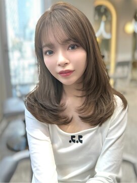 シーシンジュク 新宿南口(Sea shinjuku) 韓国風前髪×レイヤーカット【新宿/前髪/レイヤーカット】