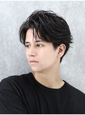 刈り上げカルマセンターパートフェザーパーマ