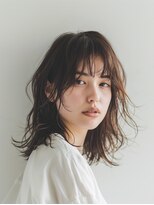 ピリオド(period.)&nbsp;ミディアムパーマ/レイヤーカット/ニュアンスパーマ