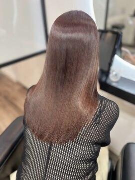 ミリア(MILIA) 20代30代40代大人艶髪ロング