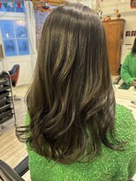 フラバー(flover)&nbsp;暗めオリーブグレージュ×レイヤーカット【miyabi】