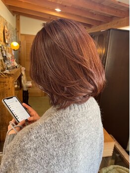 ジェロ(GELo)の写真/髪質を見極めた配合で悩みをカバーした似合わせカラーをご提案☆グレイカラーでも暗くなり過ぎない色へ♪