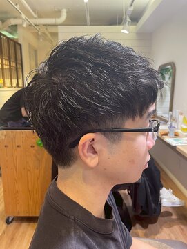 ハチマルハチ エアー 向ヶ丘遊園店(808 air) ツーブロショート