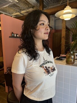 nimes栄 パーマ/レイヤーカット/ボブ 【ニーム】【12月2日NEW OPEN（予定）】 yosuke古着に合うロングレイヤーパーマ