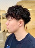 秋田メンズパーマ波巻きスパイラルパーマセンターパートフェード