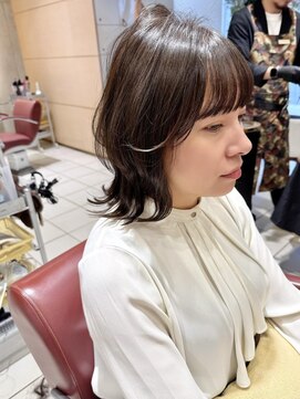 エム インターナショナル 春日部本店(EMU international) 柔らかなくびれレイヤー