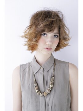 デザイアー 下高井戸店(desire) ショートグラデーションスタイル　【desire下高井戸】