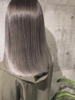 ホワイト 伊勢崎(WHITE)&nbsp;大流行☆外国人風エアタッチ☆ホワイトシルバー☆