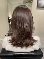 ベルベットオンザビーチ 表参道 原宿(Velvet on the Beach)&nbsp;外ハネミディアム_レイヤーカット