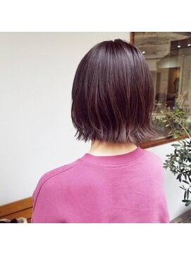 カウチ(Kauti) 切りっぱなしボブ